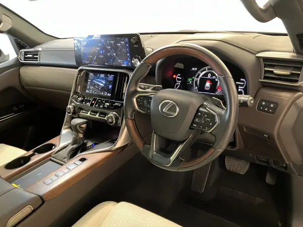2024 Lexus Lx — photo 3