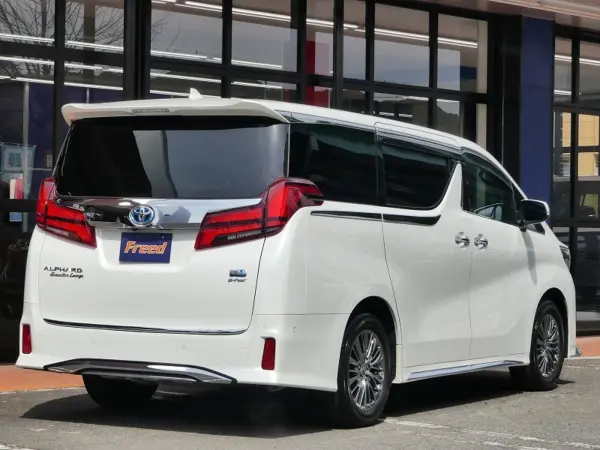 2023 Toyota Alphard — photo 2 | Tuminion Kenya
