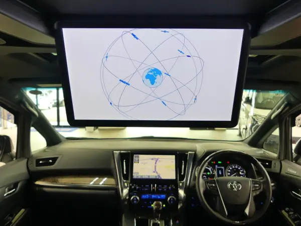 2023 Toyota Alphard — photo 7 | Tuminion Kenya
