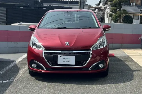 Peugeot 208 Signature Certified Used Car Warranty Genuine Navigation ETC Backup Camera (Red) — thumbnail 1
