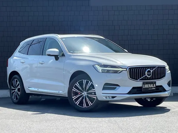 Volvo XC60 D4 AWD Inscription Diesel Turbo 4WD White Leather SR Bowers & Wilkins ACC Genuine Navigation 360 Camera Full-Seg Seat Heater Head-Up Display BSM Power Rear Gate Clearance Sonar Genuine 19-inch AW Drive Recorder Smart Key ETC (Crystal White Pearl) — photo 9