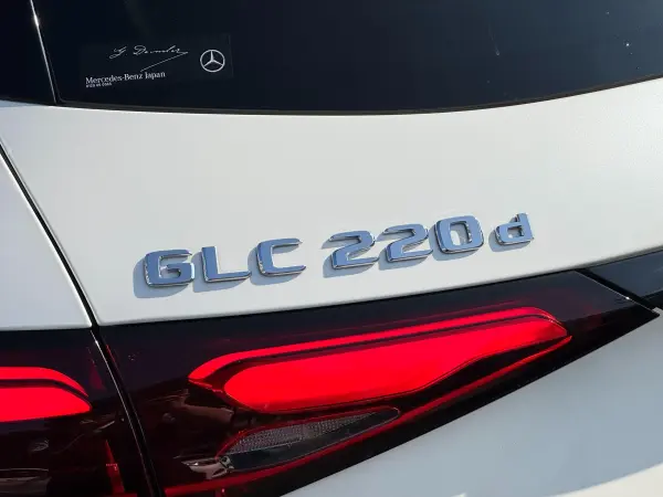 Mercedes-Benz GLC220 d 4MATIC (ISG) AMG Line Package Diesel Turbo 4WD Leather Exclusive Package/Driver's Package/Rear-Axle Steering/Memory Power Seat/Power Tailgate/Seat Heater/Steering Heater/360-Degree Camera System/Our Trade-in (Diamond White) — photo 7