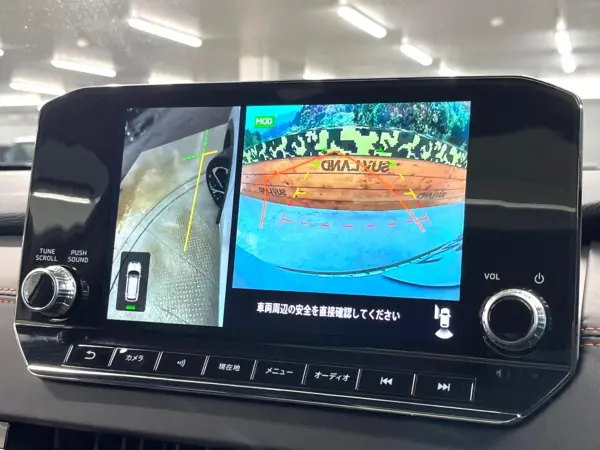 Mitsubishi Outlander PHEV 2.4 P 4WD Panorama Sunroof Genuine 9-inch Navi BOSE Sound 360 Camera e-Assist My Pilot Blind Spot Monitor LED Head Power Back Door Leather Seat Seat Heater Steering Heater 7-Seater Non-Smoking Car (White Diamond) — photo 7