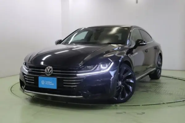 Volkswagen Arteon TSI 4Motion R-Line Advance 4WD (Black) — thumbnail 1