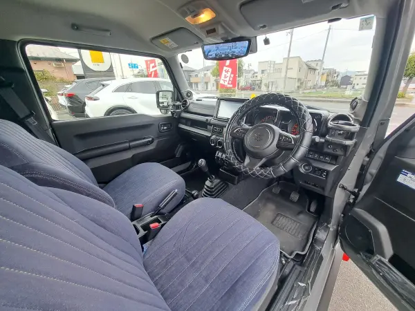 Suzuki Jimny Sierra 1.5 JC 4WD with Navigation, Full-Seg, Backup Camera, Seat Heater, Obstacle Sensor, Front/Rear Dashcam, Alpine Digital Inner Mirror, Alpine Speakers, Lane Assist, Anti-Theft System, Collision Damage Mitigation System, ETC (Medium Gray) — photo 7