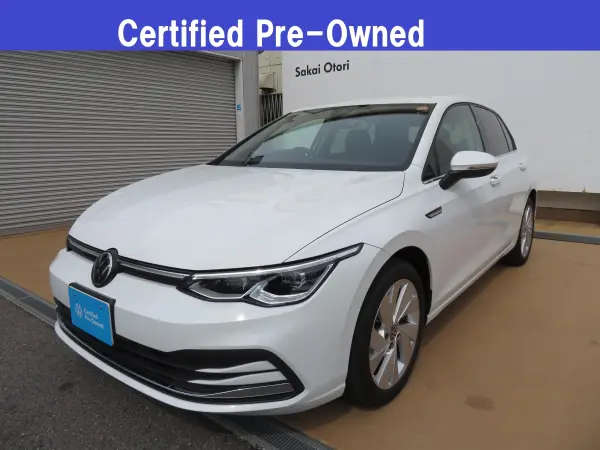 Volkswagen Golf eTSI Style Platinum Edition DiscoverPro App-Connect (Apple CarPlay Android Auto) Dynamic Cornering Light Dynamic Light Assist IQ.LIGHT Lane Change Assist R Traffic Alert R Camera (Pure White) — thumbnail 1