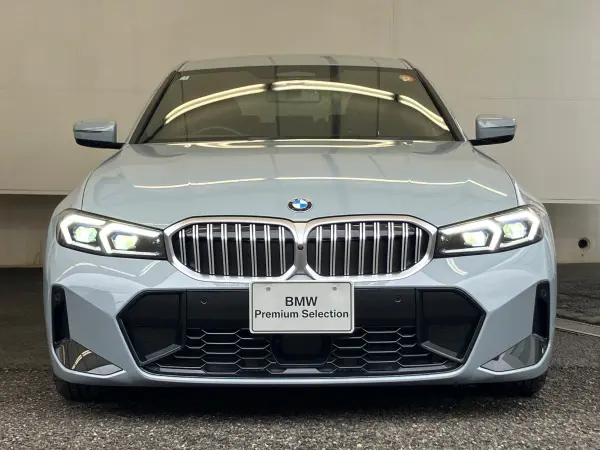 2025 Bmw 3 Series — photo 3