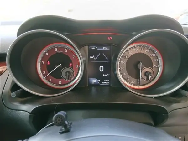 Suzuki Swift Sport 1.4 — photo 9