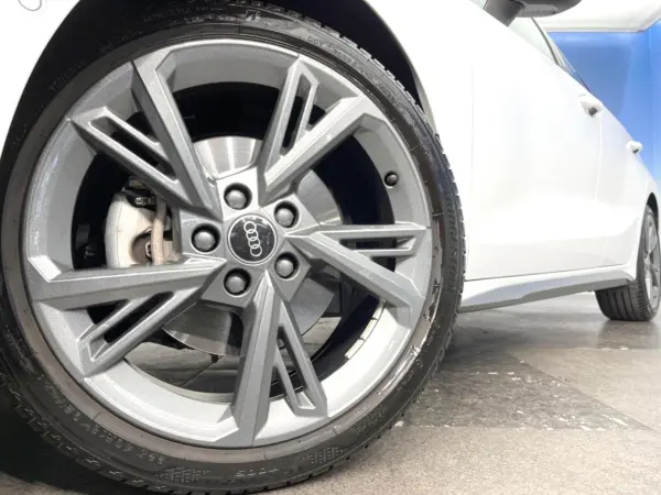 Audi A3 Sportback 40 TFSI Quattro S Line 4WD Convenience/Assistance/S Line Plus Package Presence Front LED Lights Leather Seats Genuine 18-inch AW Virtual Cockpit Full-Seg TV Smart Key AT with MT Mode Rear Camera (Glacier White Metallic) — photo 8