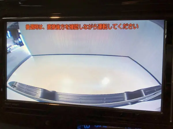 Toyota Hilux 2.4 Z Diesel Turbo 4WD Cruise Control Smart Key Dashcam Backup Camera (Black Mica) — photo 7