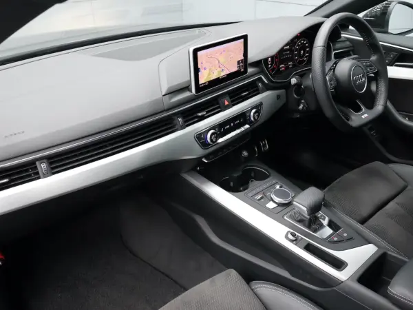 Audi A5 Sportback 40 TFSI Sport LED Headlights Virtual Cockpit Radar Cruise Half Leather Seat Heater ETC Full-Seg TV Drive Recorder Surround Camera Blind Spot Electric Rear Gate Service Records Spare Key Included (Mythos Black Metallic) — photo 7