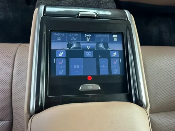 Toyota Crown 2.5 Z Hybrid Brown Leather Interior Genuine Navigation 360-Degree Camera (Precious White Pearl) — photo 9