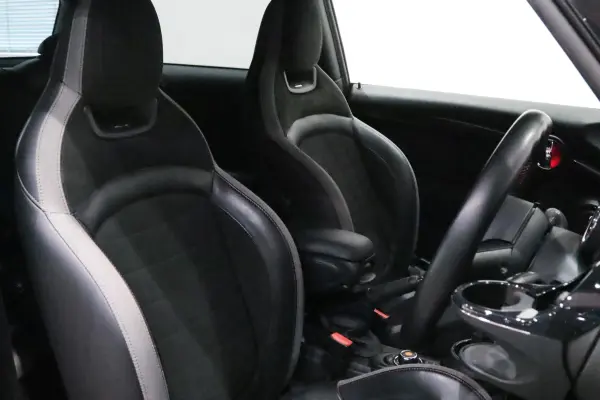 Mini Mini John Cooper Works 3-door 6MT/REMUS/KW/OZ Racing 17-inch alloy/harmankardon/inspection renewed/later model/Apple Carplay/Dueil AG/NM Engineering/seat heater/parking assist/Pepper Package/ACC/backup camera/piano black exterior (Level Green) — photo 7