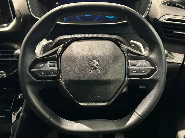 Peugeot 208 Allure Genuine Display Audio CarPlay Wireless Device Charger 360° Rear Camera Front/Rear Dashcam LED Headlights Steering Remote Push Start ETC (Blue) — photo 7