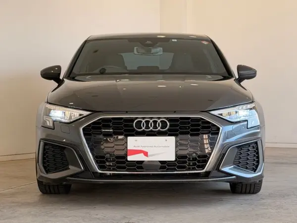 Audi A3 Sportback 40 TFSI Quattro S Line 4WD Partial Leather Convenience & Assistance Package Navigation Package S Line Plus Package Smartphone Interface Power Seat Certified Used Car (Glacier White M) — photo 7