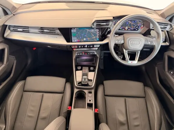 2023 Audi A3 Sportback — photo 2