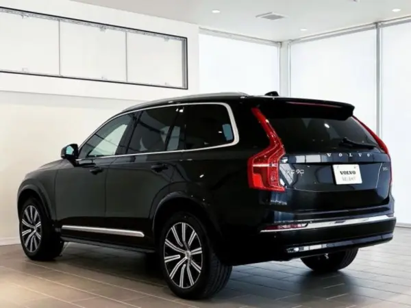 2024 Volvo Xc90 — photo 7 | Tuminion Kenya