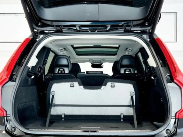 2024 Volvo Xc90 — photo 3 | Tuminion Kenya