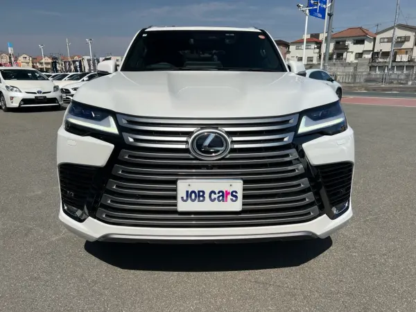 Lexus LX600 4WD — photo 8