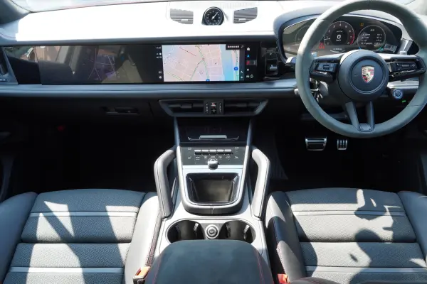 Porsche Cayenne GTS Tiptronic S 4WD Sport Chrono PDCC Passenger Display Privacy Glass (Carmine Red) — photo 7