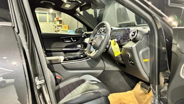 Mercedes-Benz GLC220 d 4MATIC (ISG) AMG Line Package Diesel Turbo 4WD MP202502 Rear Axle Steering AIRMATIC Suspension Steering Heater Head-Up Display Seat Ventilation (Seat Heater Function) (Driver and Passenger Seats) Burmester Surround Sound (Graphite Grey) — photo 7