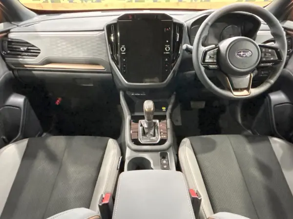 2025 Subaru Forester — photo 2