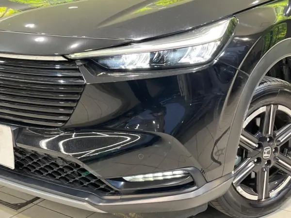 Honda Vezel 1.5 e:HEV X 9-inch SD Navigation Backup Camera Collision Mitigation Braking System Radar Cruise Clearance Sonar Automatic High Beam Auto Lights Full-Seg TV LED Headlights (Crystal Black Pearl) — photo 8