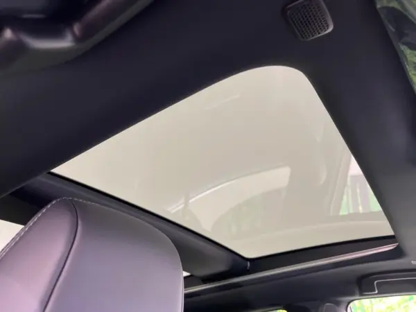 2026 Toyota Harrier — photo 3