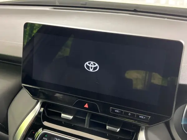 Toyota Harrier 2.5 Hybrid Z Leather Package Registered Unused Car Modellista Aero Panoramic Roof JBL Sound 12-inch Maker Navi Surround Camera Power Rear Gate Digital Inner Mirror Collision Mitigation Radar Cruise Lane Keep (Platinum White Pearl Mica) — photo 7