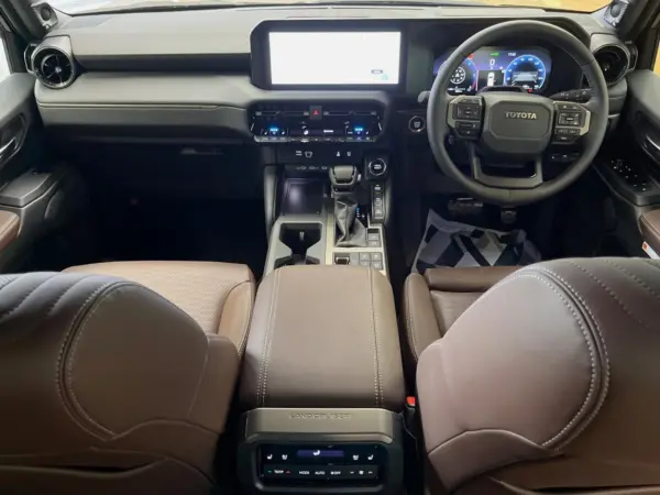 2025 Land Cruiser 250 — photo 2