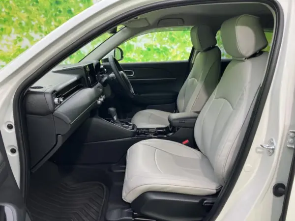 Honda Vezel 1.5 e:HEV Z 4WD — photo 9