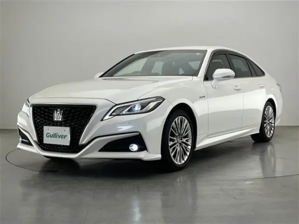 2018 Toyota Crown — photo 9 | Tuminion Kenya