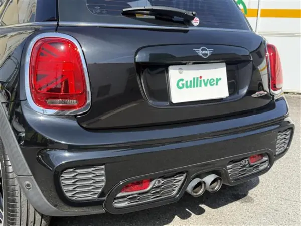 Mini Mini John Cooper Works 3 Door — photo 9