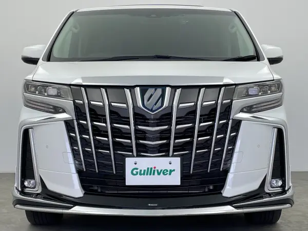 Toyota Alphard Hybrid 2.5 SR C Package E-Four 4WD with Genuine Navigation, Genuine Flip-Down Monitor, Panoramic View Monitor, JBL Premium Sound System, Sunroof, Modellista Aero, Genuine Leather Seats, Dual Power Sliding Doors, Seat Heaters, BSM, Dashcam, Power Back Door (White Pearl Crystal Shine) — photo 8