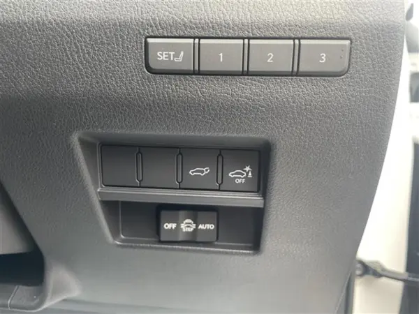 Lexus GX550 Version L 4WD Model Aero Mark Levinson PR Power Step (Pearl) — photo 8