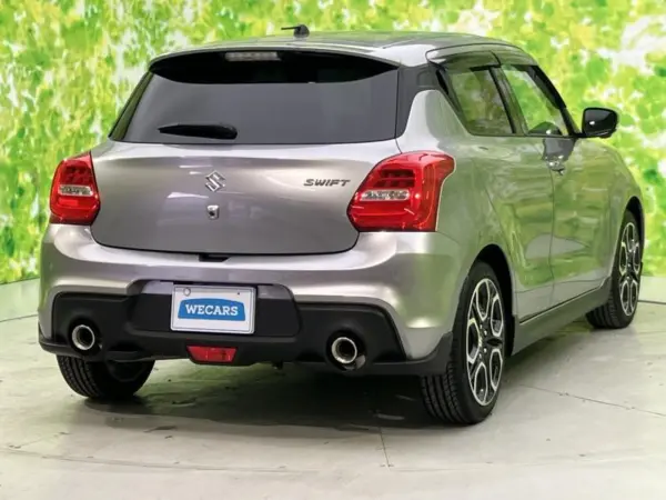 2025 Suzuki Swift — photo 3