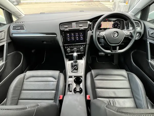 Volkswagen Golf TSI Highline Meister Certified Used Car 7.5 Final Grade Black Leather Genuine Navi Smart Key Back Camera ACC (Pure White) — photo 8