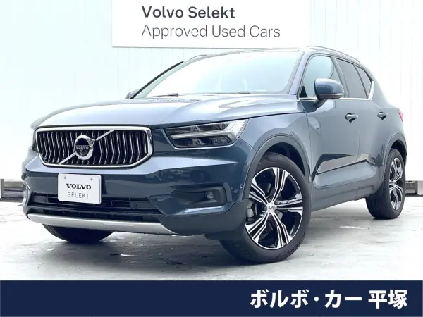 Volvo XC40 T4 AWD Inscription 4WD Panoramic Glass Sunroof Harman/Kardon White Leather Genuine Navigation 360° View Camera Non-Smoking Car Memory Power Seat Seat Heater Bluetooth Power Tailgate ETC (Denim Blue Metallic)