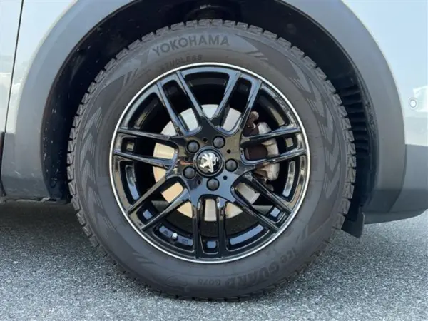 Peugeot 5008 GT BlueHDi Diesel Turbo Non-Smoking Active Safety Brake (White) — photo 8