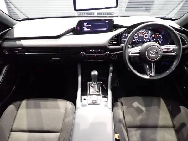 2023 Mazda 3 Fastback — photo 8 | Tuminion Kenya