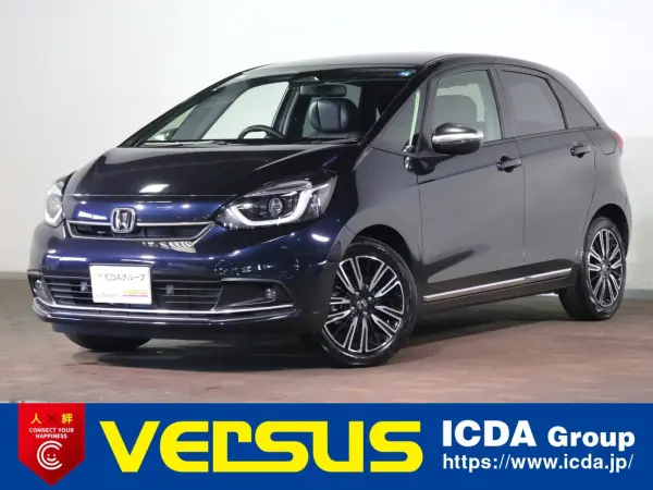 Honda Fit 1.5 LUXE HondaSENSING Special with Navigation, Non-Smoking, Genuine 9-inch SD Navi, Full-Seg, DVD, Bluetooth, Rear Camera, ETC, LED, Adaptive Cruise Control, Electronically Controlled Parking Brake, Leather-Wrapped Steering Wheel, Steering & Seat Heater, LUXE Exclusive Exterior & 16AW (Midnight Blue Beam Metallic)