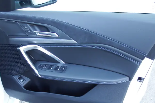 BMW X1 xDrive20d M Sport DCT Diesel Turbo 4WD Alcantara Vegan Black Seats 18AW Rental Up Vehicle (Alpine White) — photo 7