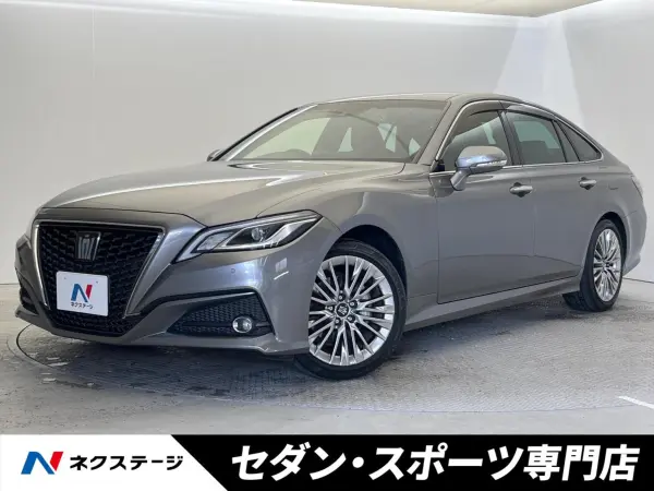 Toyota Crown Hybrid 2.5 S Elegance Style III Late Model with Blind Spot Monitor, Radar Cruise Control, Steering Heater, Seat Heater (Precious Metal) — thumbnail 1