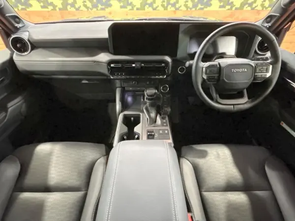 2025 Land Cruiser 250 — photo 2