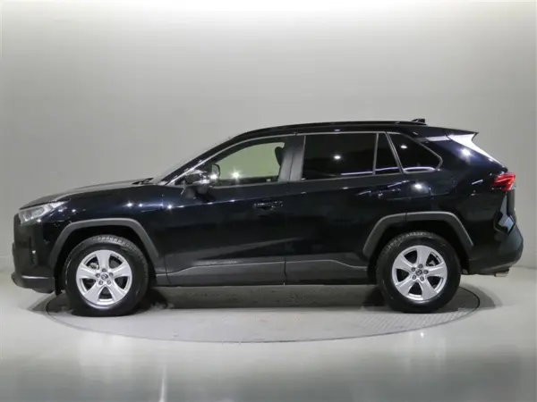 2020 Toyota  Rav4 — photo 3