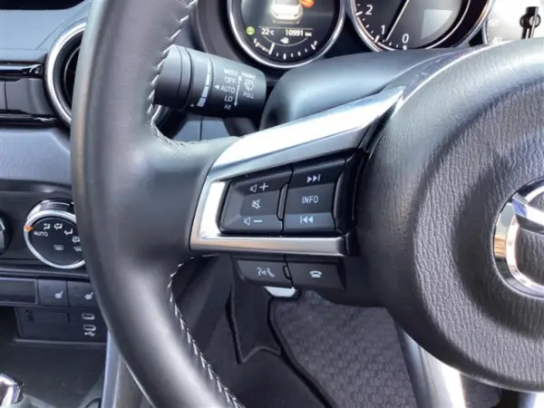 Mazda Roadster 1.5 S Special Package Full Segment B Camera (Aero Gray Metallic (Black)) — photo 9