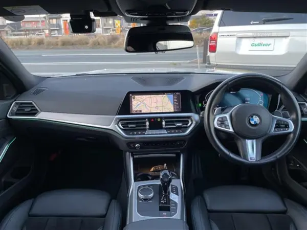 2021 Bmw 3 Series — photo 2