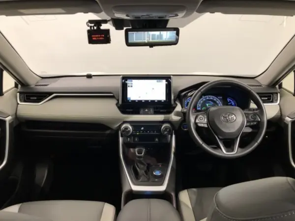 2020 Toyota  Rav4 — photo 2