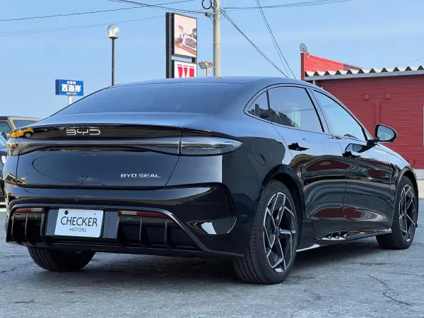 2025 Byd Seal — photo 3