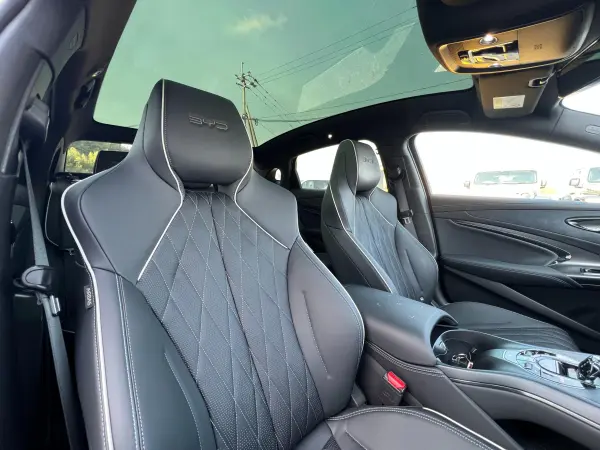 BYD Seal AWD EV Sedan with Around View Monitor, ACC, Glass Roof, Dynaudio Speakers, Head-Up Display, Auto Brake Hold, Power Seats, Seat Ventilation & Heater, Hands-Free Power Tailgate (Cosmos Black) — photo 9